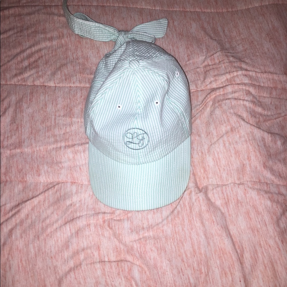 Lauren James tie hat